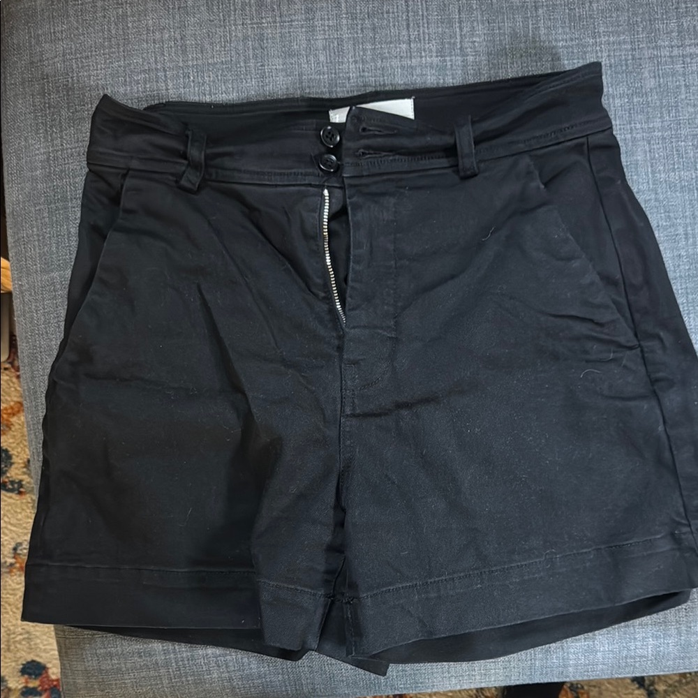 Everlane high waisted  Black Shorts